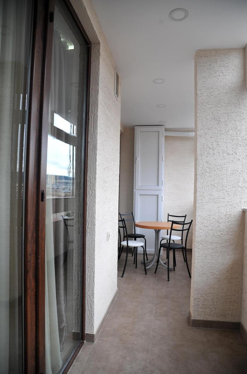 River Side Apartment Tbilisi Exterior foto